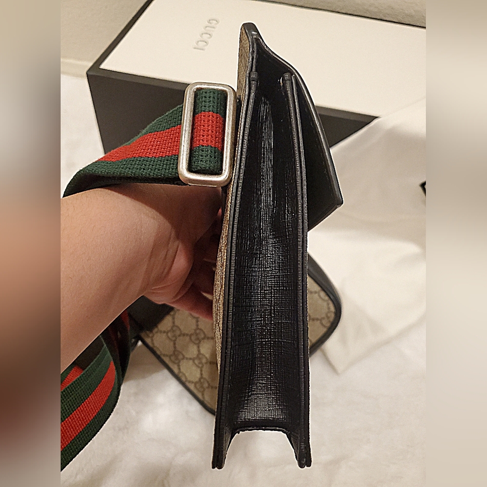 LIKE NEW- Gucci Double Web Belt Bag - Picture 9 of 16
